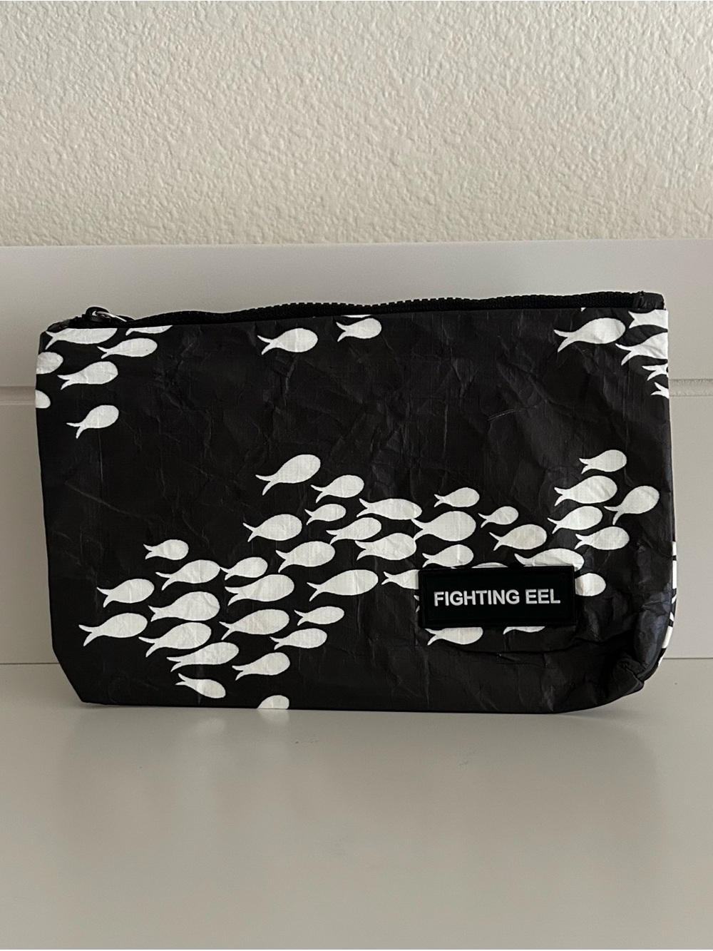 Fighting Eel Tyvek Zipper Small Pouch (Fish)